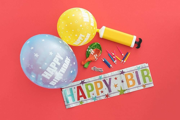 Image of WHSmith Mini Birthday Box