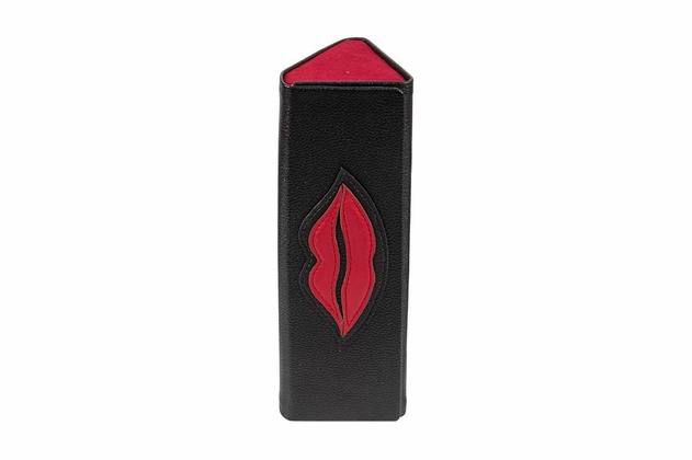Image of Aptica Reading Glasses Foldable Case Lips Red